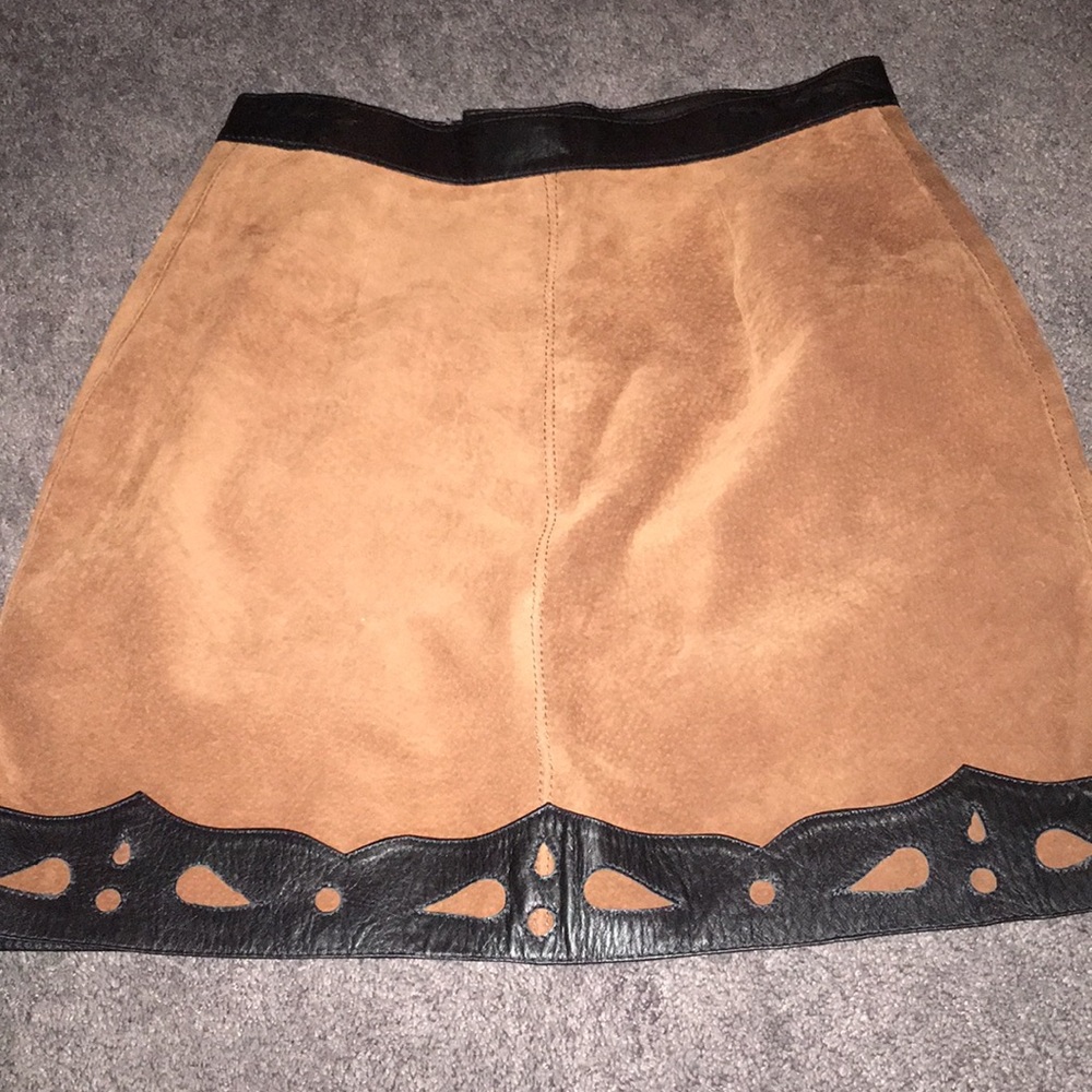 Victoria A EAV Inc Suede and Genuine Leather